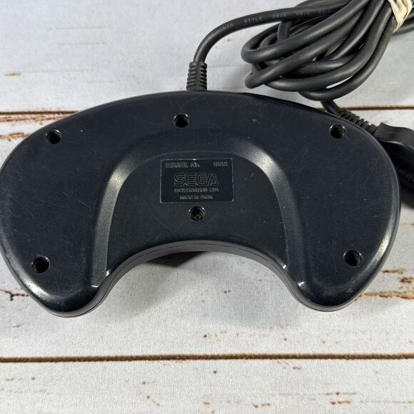 OEM Sega Genesis 3 Button Controller Model 1650 - Black - Picture 2 of 2